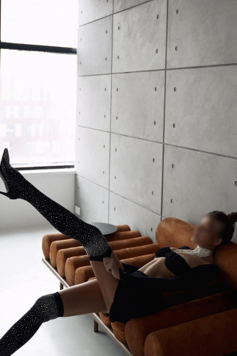 Индивидуалка СПб Слава Шатенка c 3 размером груди у метро Фрунзенская Санкт-Петербург Фото-2